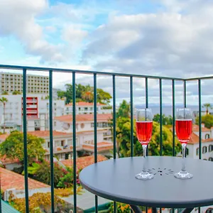 https://casal-da-penha-apartments.madeira-islandshotels.com