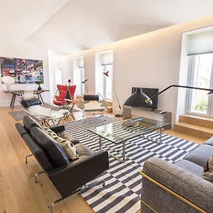 Lovelystay - Luxury Oasis In Bairro Alto Lisboa